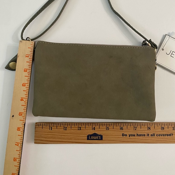 Jen & Co vegan Riley crossbody clutch small bag olive suede - Picture 4 of 12